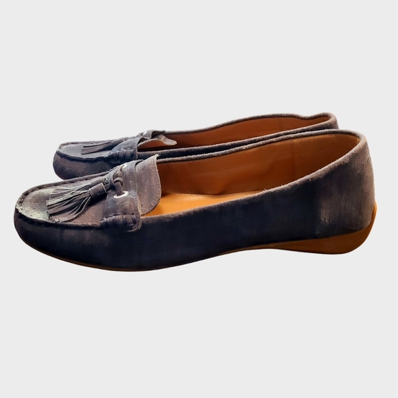 G.H. Bass Co. Bonnie Light Blue Suede Moccasins/Loafers with Tassels, Sz. 7 - Picture 2 of 12